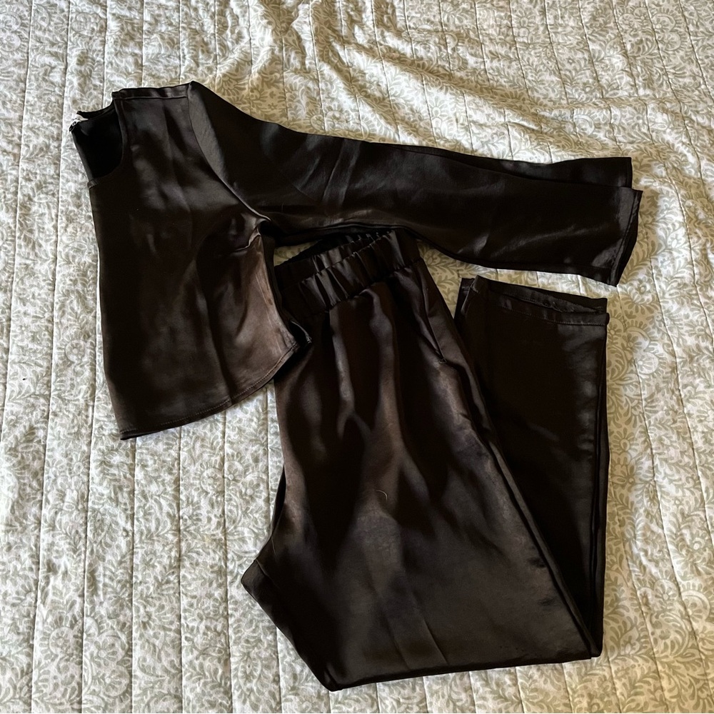 Black Long Sleeve Satin Crop Top and Pants set